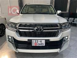 تۆیۆتا لاند کروزەر